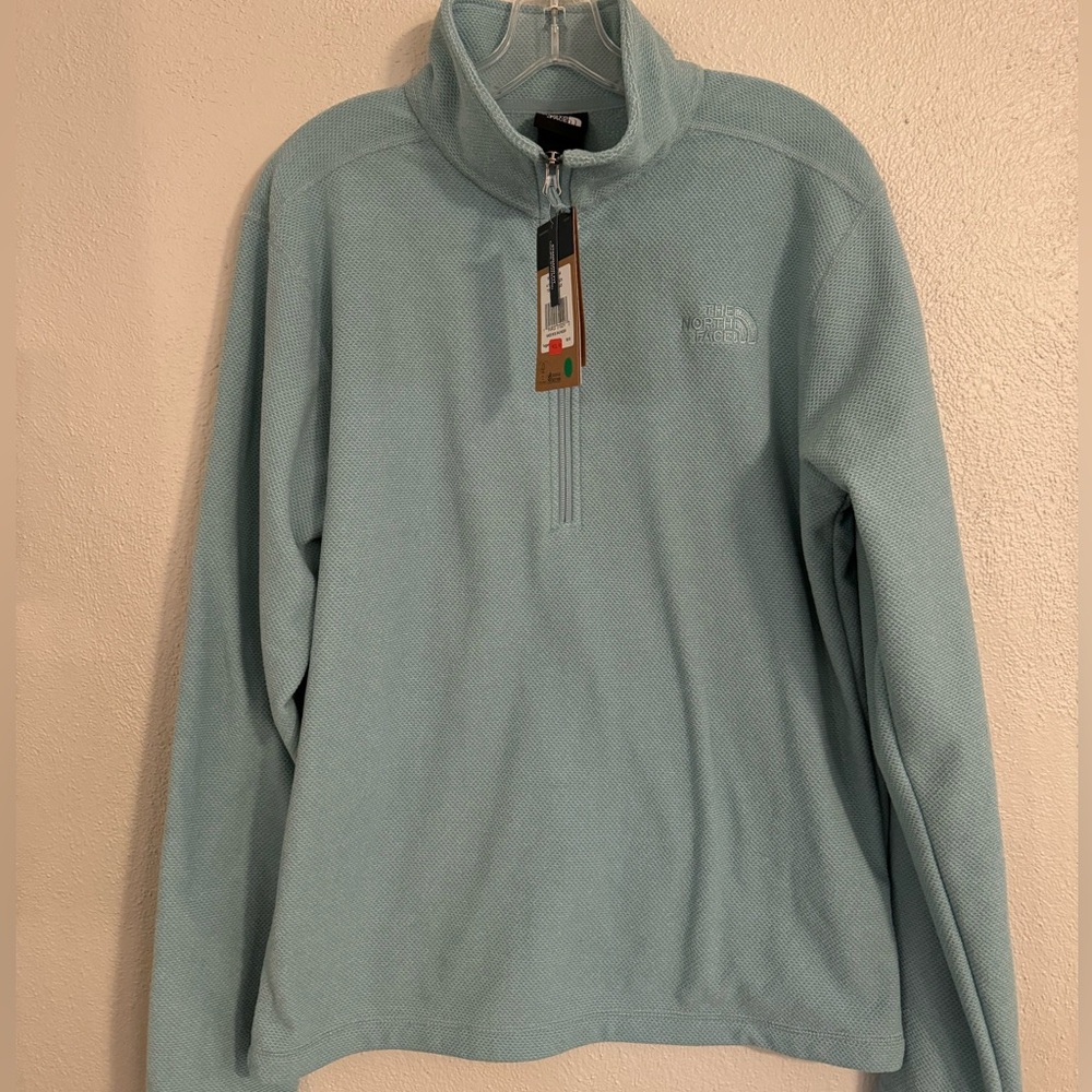NWT Northface quarter zip